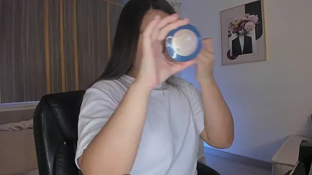 IsabellaAllen online show from January 16, 2026, 11:53 pm