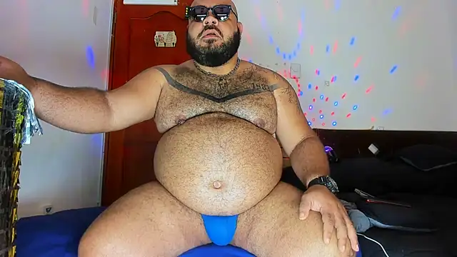 Latino bigcock online show from March 6, 2026, 10:38 pm