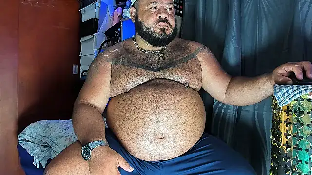 Latino bigcock online show from July 24, 2026, 10:39 pm