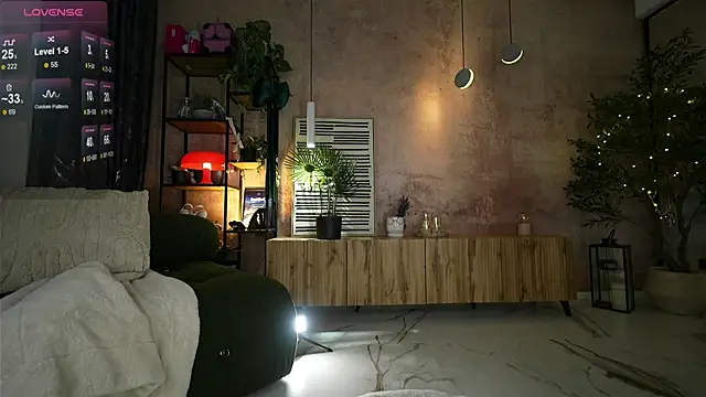 Serene Sophiex online show from July 2, 2026, 8:59 pm