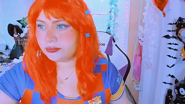 SofiaOlivares online show from October 7, 2025, 10:22 pm