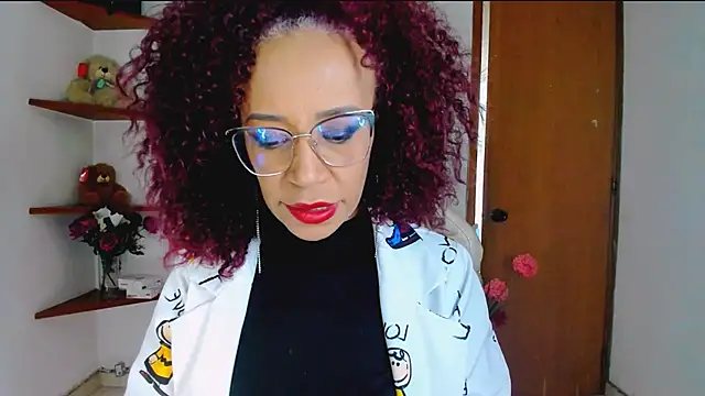 ScarlettMalbec online show from October 1, 2025, 9:18 pm