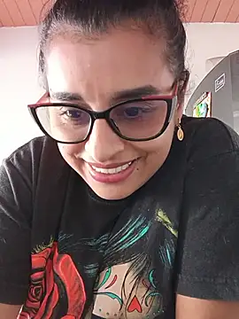 Snapshot of Alizon_1 chatting on July 17, 2026, 5:54 pm Alizon 1 online show from July 17, 2026, 5:54 pm