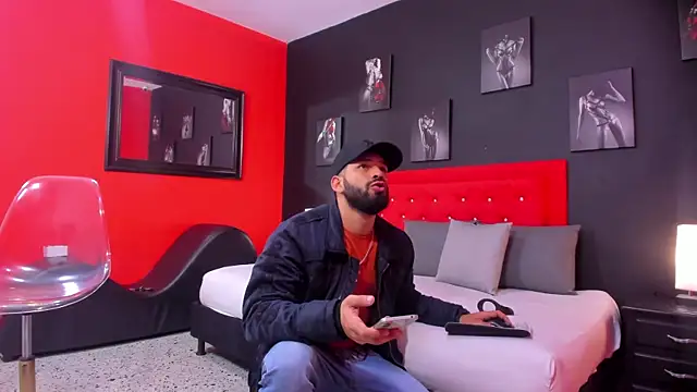 Thiagogomez online show from November 8, 2025, 12:52 pm