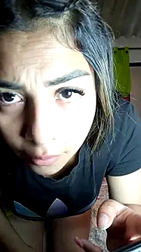 Snapshot of ViolettAndCandy chatting on September 19, 2025, 4:00 pm ViolettAndCandy online show from September 19, 2025, 4:00 pm