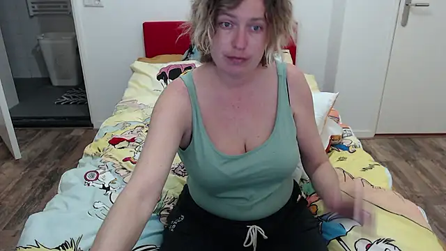 Snapshot of cumfun chatting on February 26, 2026, 9:48 pm cumfun online show from February 26, 2026, 9:48 pm