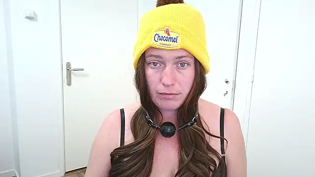 cumfun online show from December 3, 2025, 7:13 pm