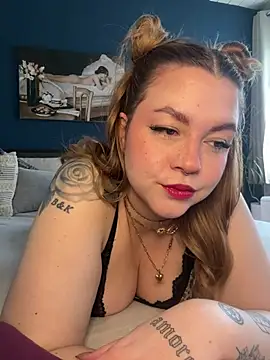 VictoriaLaFleur online show from February 7, 2025, 1:43 pm