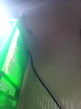 Snapshot of booty_big chatting on March 19, 2026, 1:22 pm booty big online show from March 19, 2026, 1:22 pm