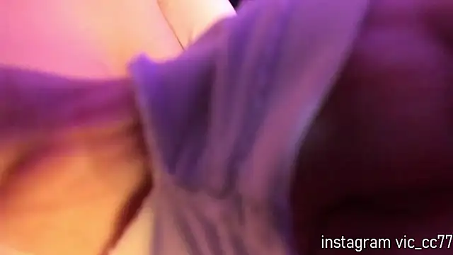 victoriamoon1 online show from February 5, 2026, 5:36 am