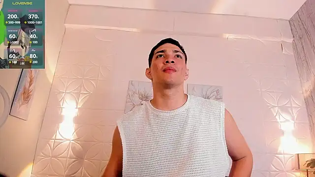 JUANDIAMONDS98 online show from November 20, 2025, 1:34 pm