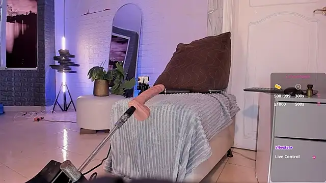 JUANDIAMONDS98 online show from July 8, 2026, 1:56 pm