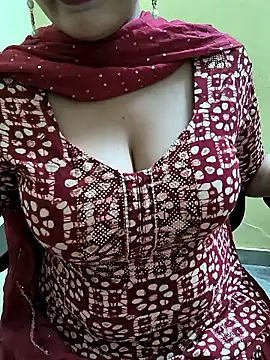 Snapshot of lovely_zara chatting on December 25, 2024, 5:58 pm lovely zara online show from December 25, 2024, 5:58 pm