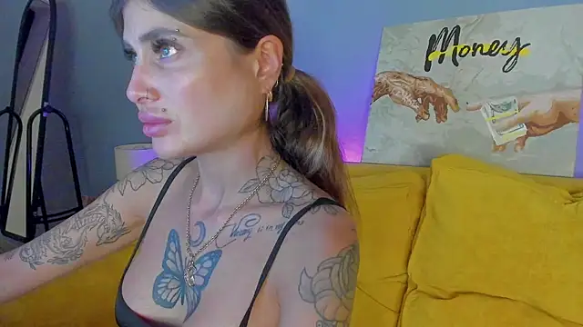 Patricia Cox online show from September 19, 2025, 8:35 pm