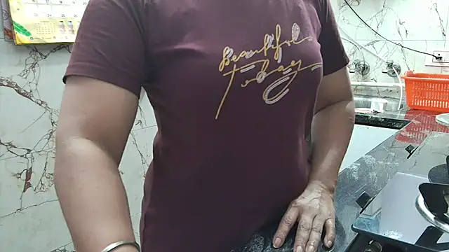 bhabhisexxy 880 online show from November 4, 2025, 2:15 am