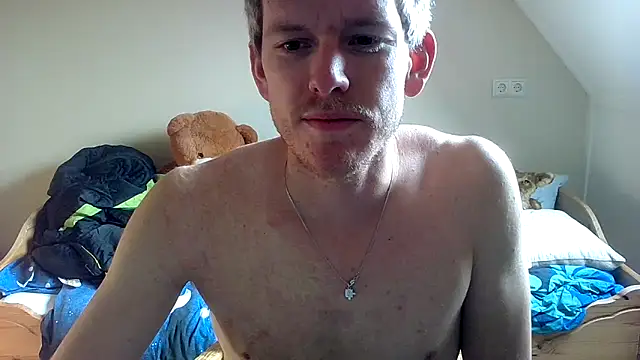 Love Bert online show from October 7, 2025, 3:02 pm