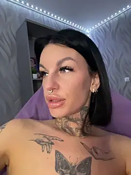 angel devil forever online show from June 17, 2026, 10:19 pm