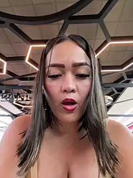 Danielavegax online show from March 15, 2025, 2:14 am