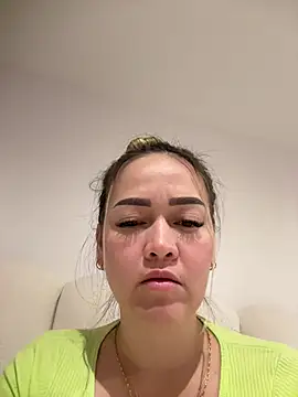 Snapshot of Danielavegax chatting on July 13, 2026, 5:40 am Danielavegax online show from July 13, 2026, 5:40 am