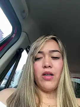 Danielavegax online show from September 14, 2025, 7:14 pm