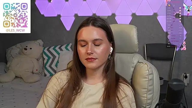 HarleyDeess online show from January 13, 2026, 9:08 pm