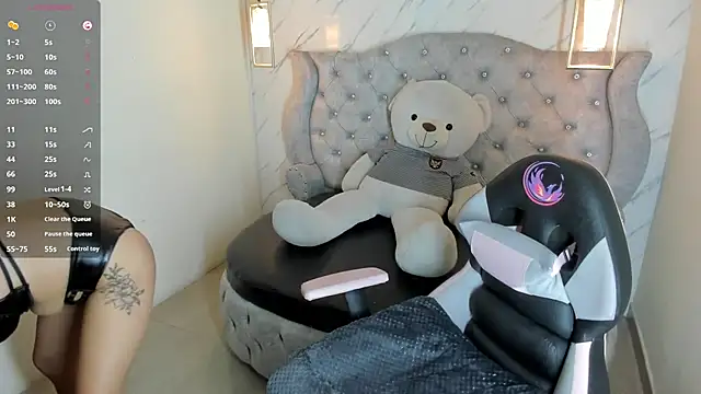 Alice Laurentt online show from October 11, 2025, 3:29 am