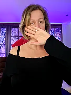 MarleneBloem online show from February 27, 2025, 4:10 pm