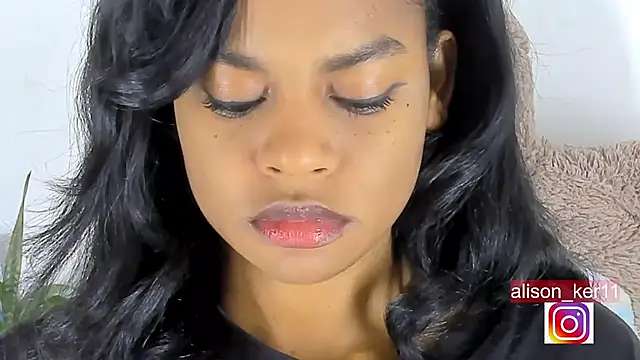 alison-ker3 online show from February 17, 2025, 12:00 am