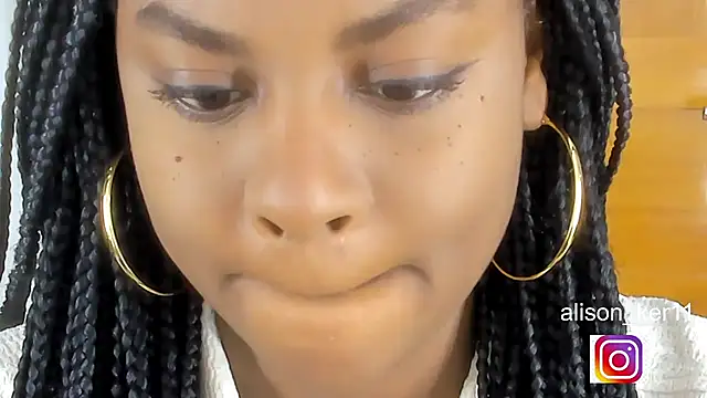 alison-ker3 online show from March 12, 2026, 7:12 am