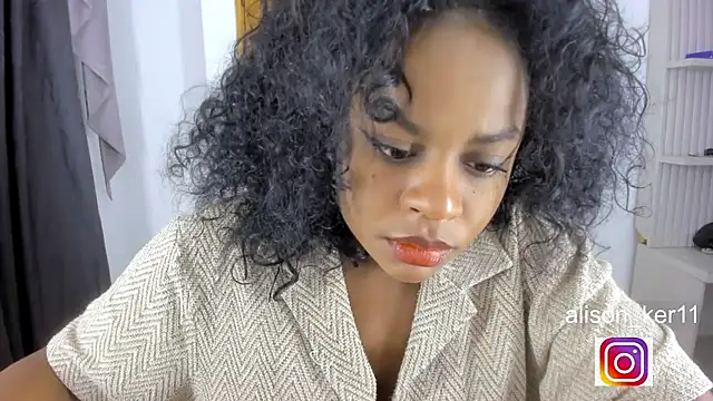 Snapshot of alison-ker3 chatting on May 10, 2026, 8:51 am alison-ker3 online show from May 10, 2026, 8:51 am