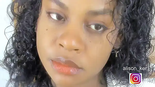 Snapshot of alison-ker3 chatting on June 12, 2026, 12:47 pm alison-ker3 online show from June 12, 2026, 12:47 pm