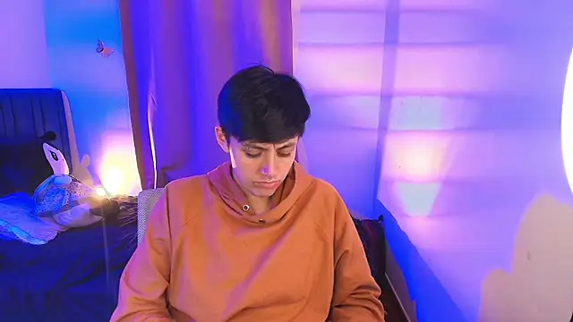 9 Fernanda 9 online show from September 20, 2025, 6:29 am