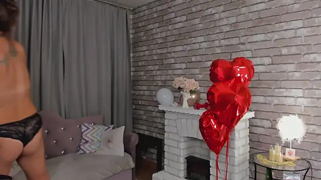 SarahCoksss online show from March 12, 2026, 12:49 am