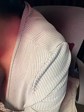 sexy-simmy online show from July 19, 2026, 7:10 pm