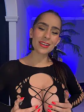 Mau White online show from June 30, 2026, 9:59 pm