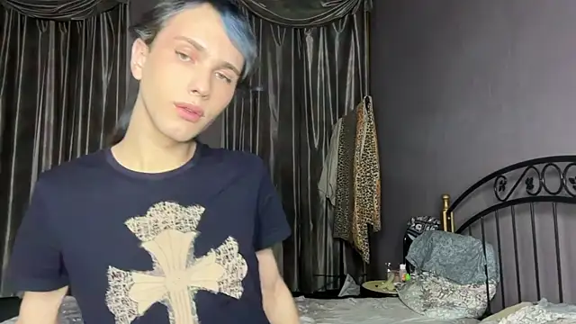 fcherthth online show from December 14, 2025, 4:34 pm