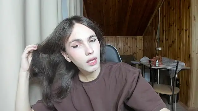 fcherthth online show from December 19, 2024, 7:29 pm