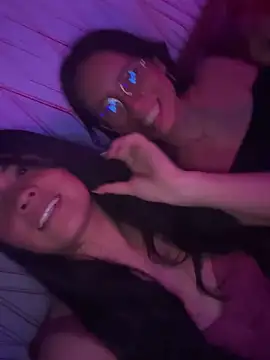 ambar-adaams online show from May 16, 2026, 4:22 am