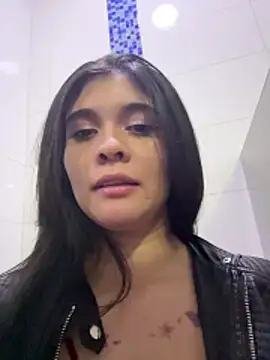 ambar-adaams online show from April 26, 2026, 1:47 am