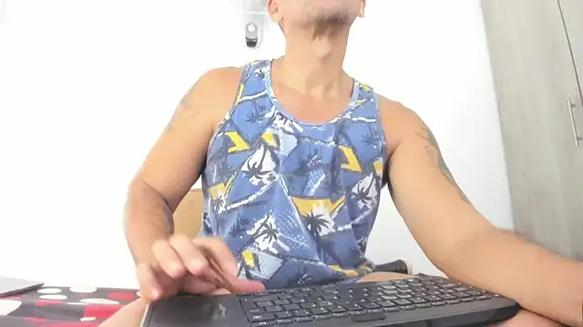 Snapshot of JULESLAKES chatting on March 17, 2026, 1:47 pm JULESLAKES online show from March 17, 2026, 1:47 pm