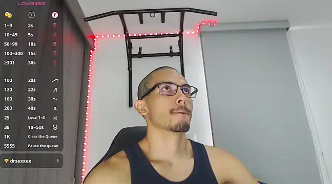 russthiago online show from February 8, 2025, 3:00 pm