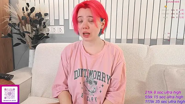   KawaiiYuki   online show from November 7, 2025, 6:29 am