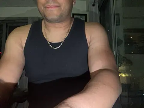ThickDick Daddy online show from May 4, 2026, 7:00 am