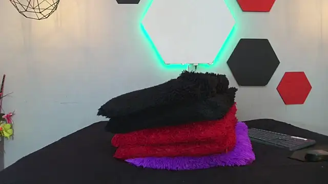 martinaclark online show from March 16, 2025, 3:47 am