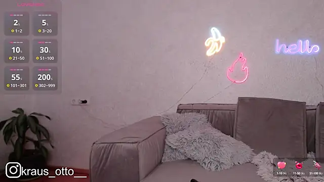 mrs kitty69 online show from February 6, 2025, 1:43 pm