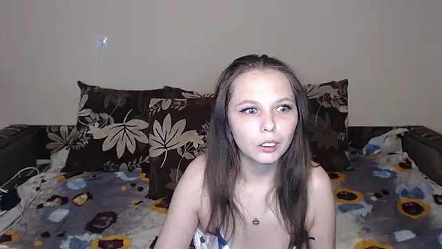Nika Shiny online show from April 23, 2026, 3:35 am