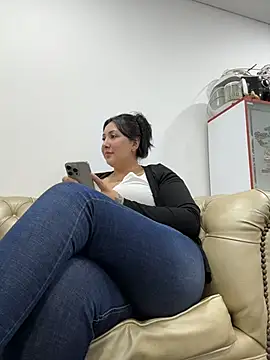 my-kitty online show from July 9, 2026, 11:59 pm