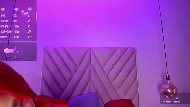 EmmaSwift  online show from October 24, 2025, 1:26 am