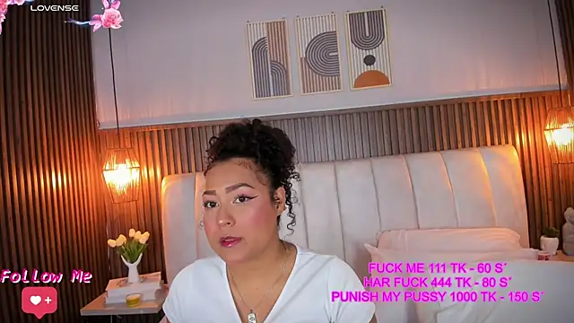 Snapshot of Ashleyy23x chatting on June 20, 2026, 7:30 pm Ashleyy23x online show from June 20, 2026, 7:30 pm