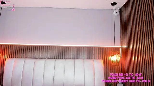 Snapshot of Ashleyy23x chatting on March 21, 2026, 8:02 pm Ashleyy23x online show from March 21, 2026, 8:02 pm